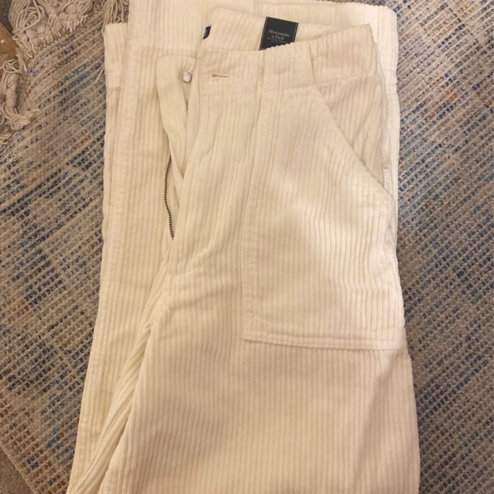 Abercrombie off white pants